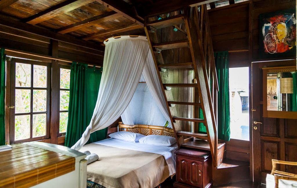 Easy Surf Dacha Hotel Canggu  Exterior photo